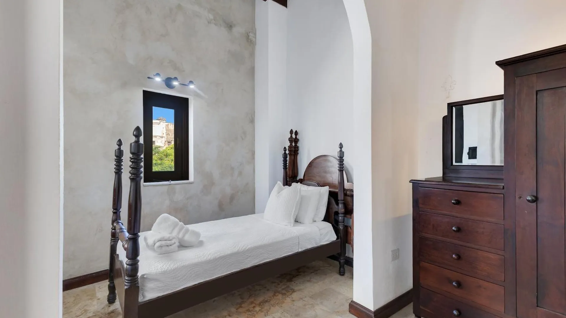 *****  Hotel Casa Lucienne San Juan Puerto Rico