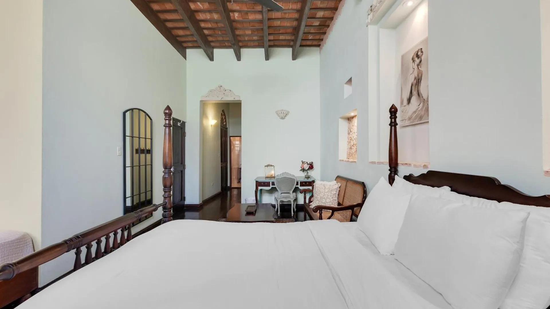 Hotel Casa Lucienne San Juan 5*,